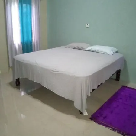 Kangol'S Studio Apartment